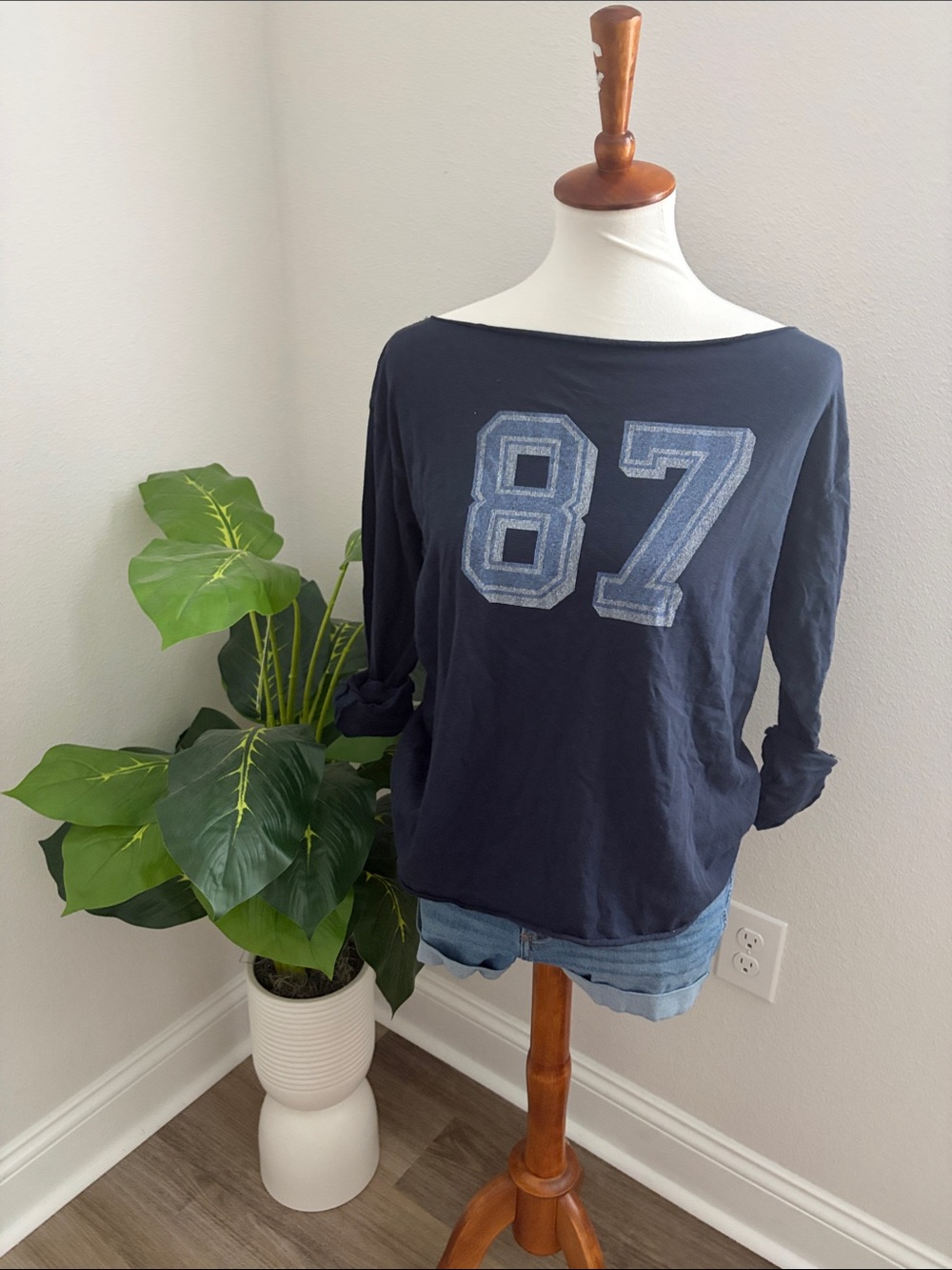 Aeropostale Navy 'Seriously Soft' Crewneck Tee